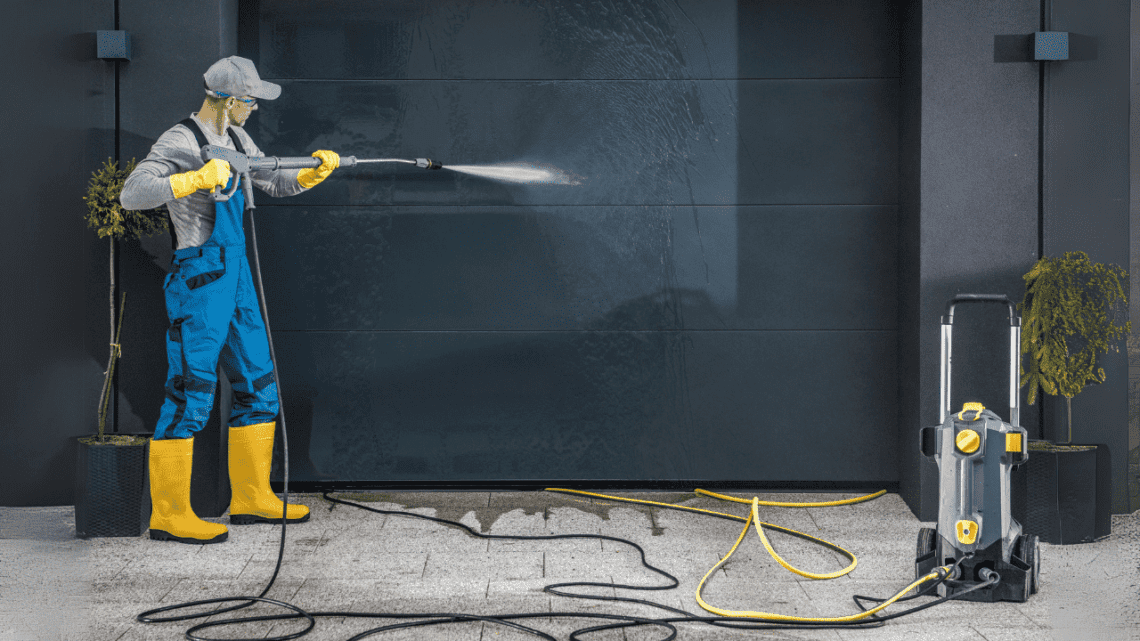 Top 7 Reasons Why Aluminium Driveway Gates Will Transform Your Property