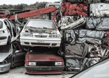 Scrap Car Tampa: Converting Your Old Vehicle into Cash 3 scrap cars / Scrap Car Tampa / metals / iron / the metal times / cars